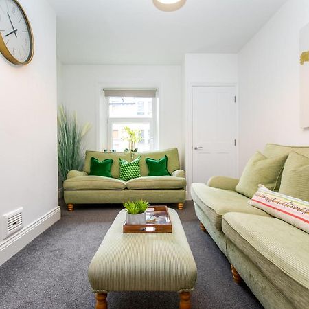 The Ilkley Retreat Apartment ภายนอก รูปภาพ